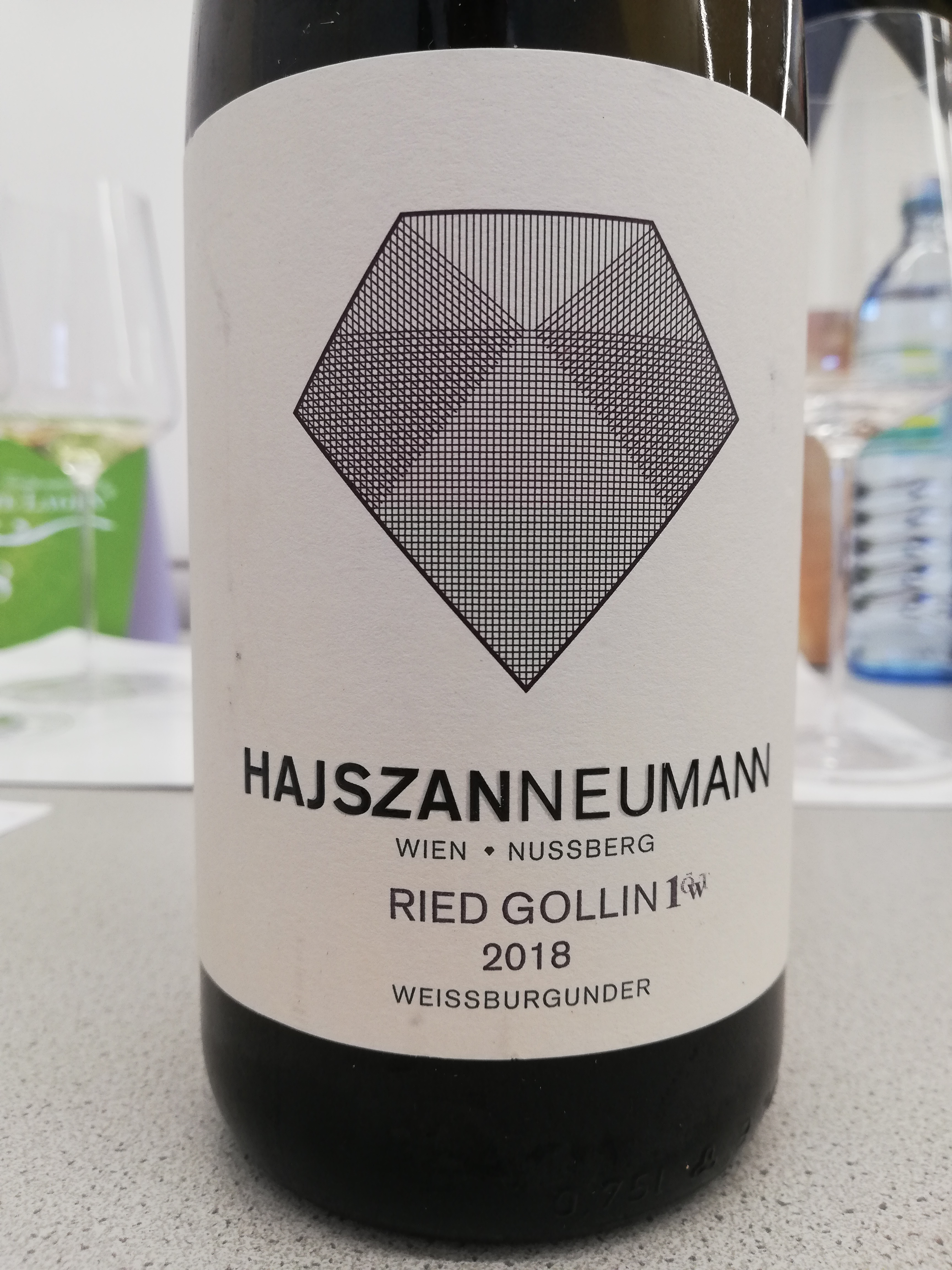 Hajszan Neumann - Weißburgunder Ried Gollin 2018