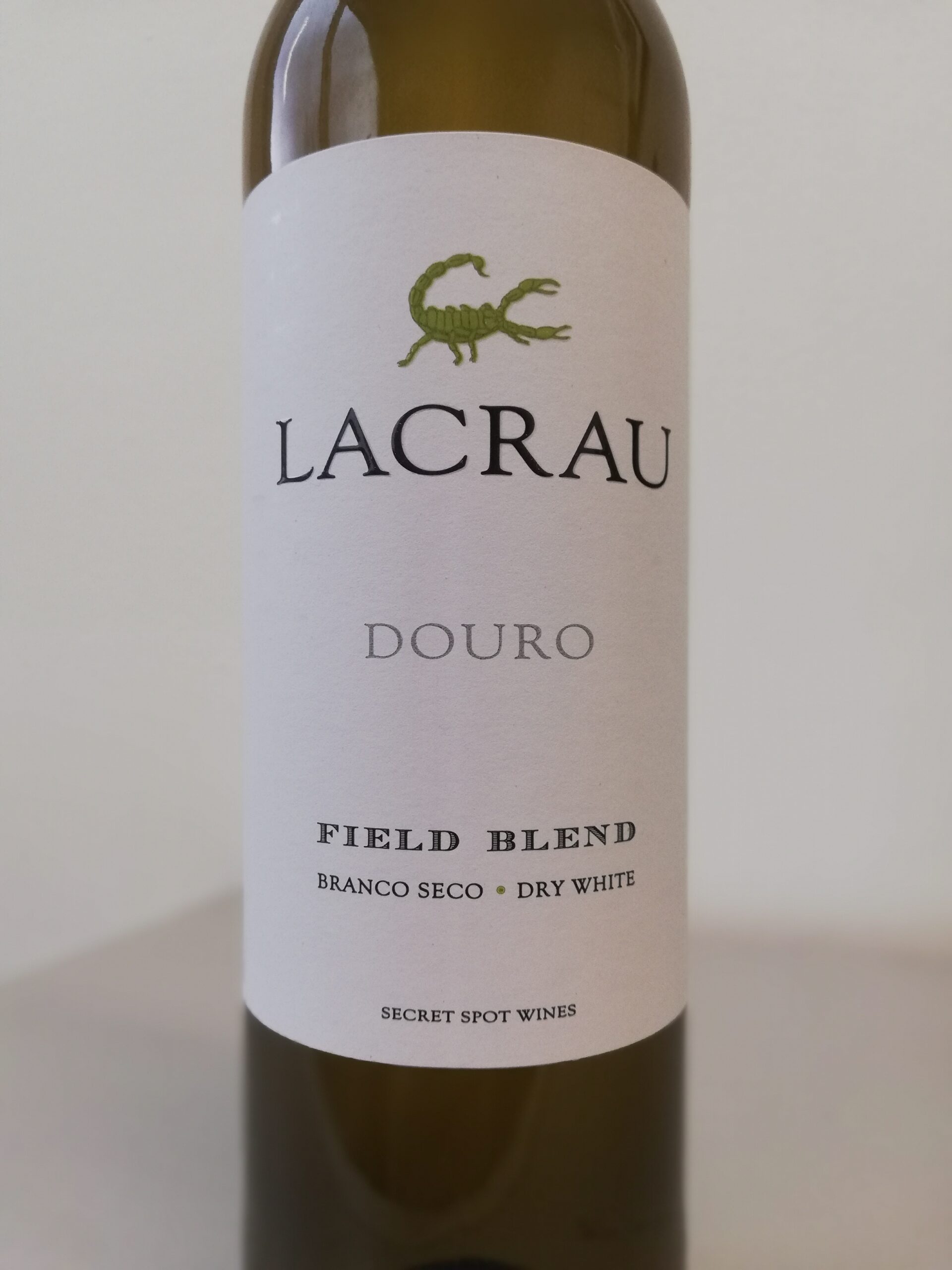 Lacrau - Branco Field Blend 2019 Lacrau - Branco Field Blend 2019